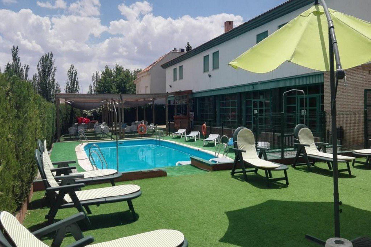 Hotel Almagro Esterno foto