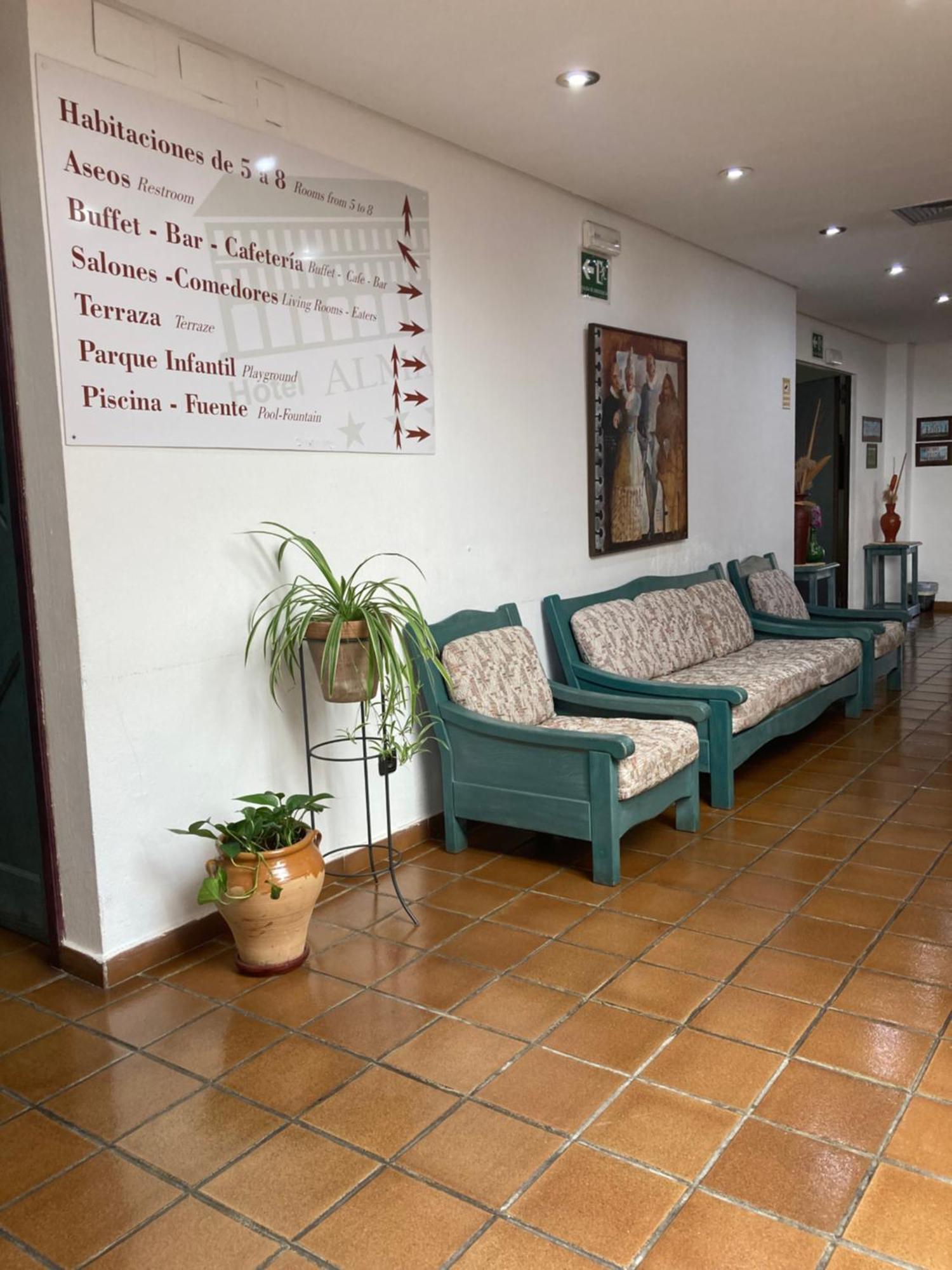 Hotel Almagro Esterno foto